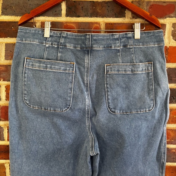 TALBOTS SAILOR JEANS - MYSTIC WASH WOMENS SIZE 14‎ - Picture 9 of 13